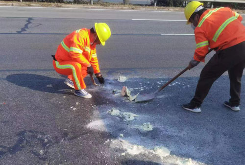 江川公路下沉注浆加固
